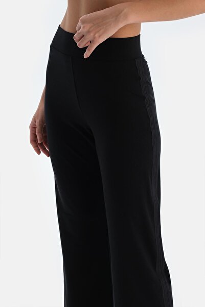 Dagi Siyah Basic Yanı Şerit Dantel Detaylı Pantolon