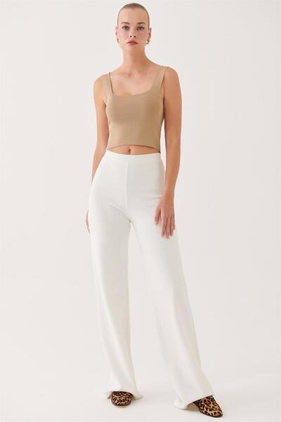 Perspective Illas Rahat Kalıp Standart Boy Orta Bel Ekru Renk Kadın Triko Pantolon