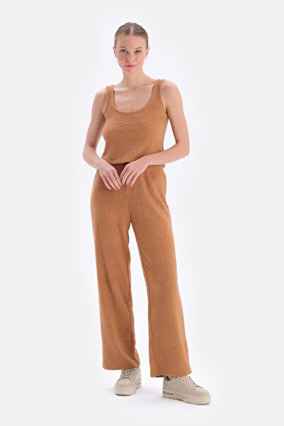 Dagi Camel Chenille Trousers