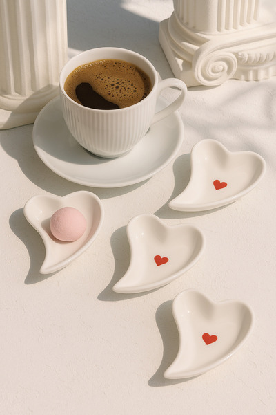 Anadolu Saray Set of 4 Handmade Ceramic Heart Design Coffee Side Turkish Delight Bowl and Jam Presentation Dish Decorative Plate