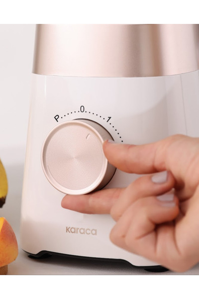 Karaca Paslanmaz Çelik Bıçaklar ile Buz Kırıcı 1,5 Lt Cam Sürahili Smoothie Blender Krem