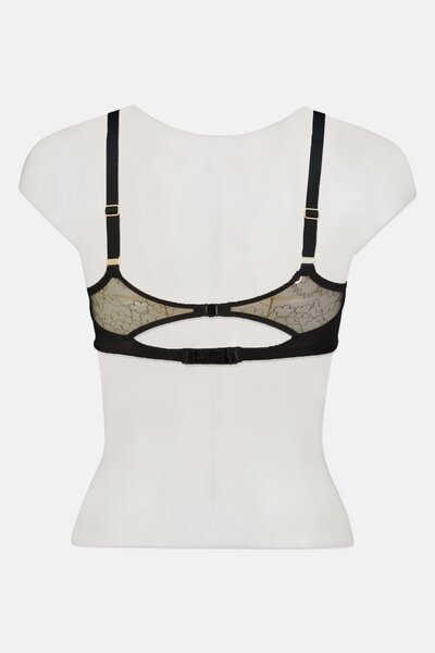 Triumph Women Plain Padded Wired Bra, Black