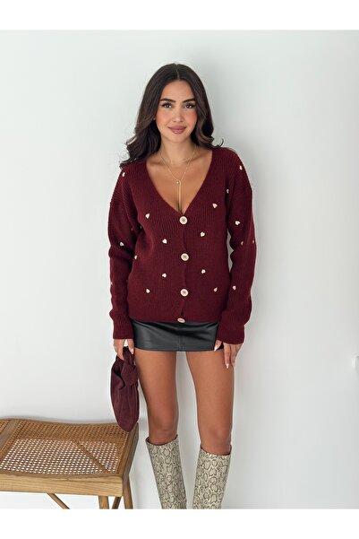 02Lady Fashion Soft Textured Heart Detailed Buttoned Cardigan
