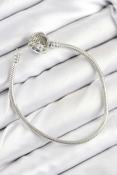 Clariss Brass Charm Zircon Stone Heart Model Silver Color Women's Bracelet
