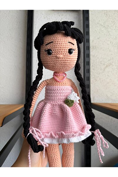 LUCHA Pembe Elbiseli Örgülü Kız Örgü Bebek 40 cm