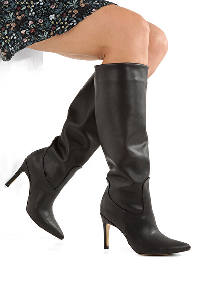 PİMORA '' ROSA '' Μαύρες δερμάτινες μυτερές μπότες με λεπτό τακούνι 9 cm Νέα σεζόν