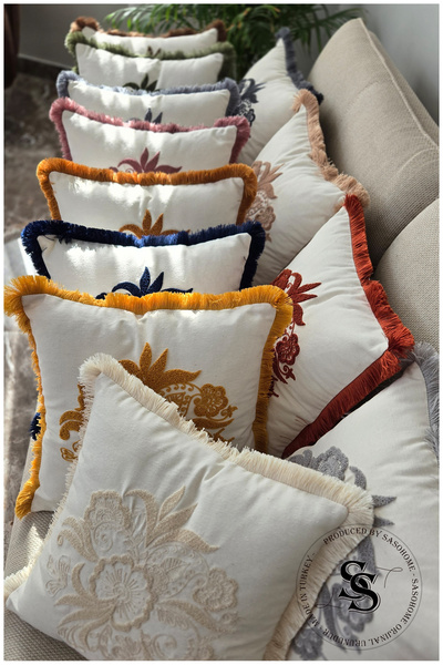 SasoHome Beauty Flowers Punch Embroidery Patterned Linen Throw Pillow Cover