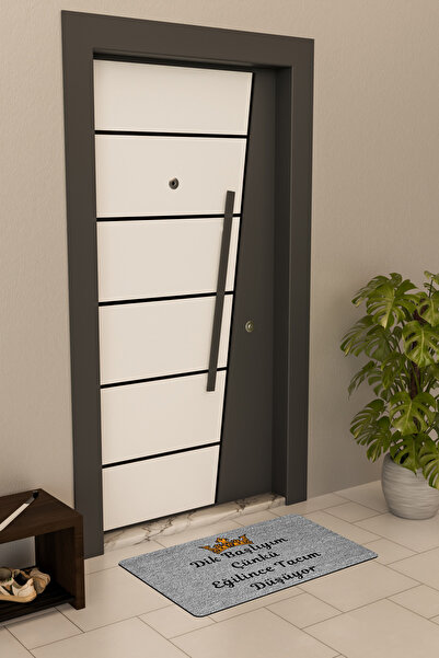 Dormot Yüksek Kaliteli Dijital Baskı Gri, Dik Başlıyım temalı Kapı Önü Paspası