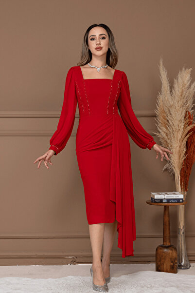 BEYBOS Atlas Kumaş Boncuk Detaylı Şifon Kol Kalem Elbise - KIRMIZI