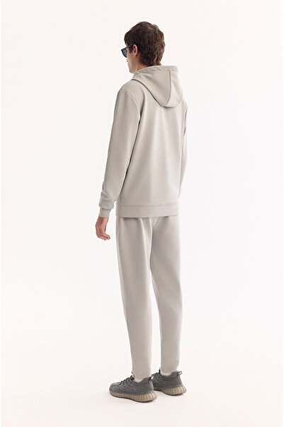 Avva Erkek Gri Kapişüyonlu Yaka Jel Baskı Göğüs Enjeksiyon Baskılı Fermuarlı İnterlok Sweatshirt Hırka