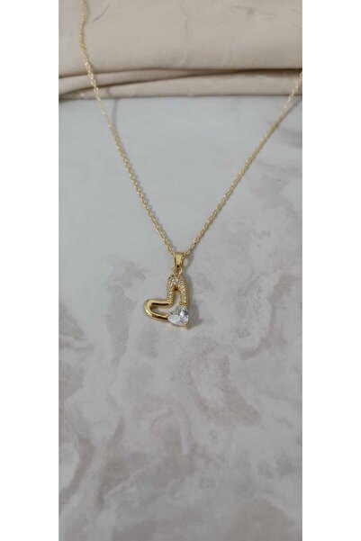 Shae Jewelry قلادة نسائية من حجر الزركون على شكل قلب ذهبي اللون
