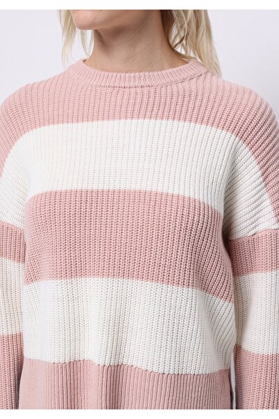Colin's Regular Fit Yuvarlak Yaka Çizgili Kadın Pembe Kazak