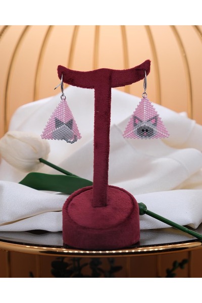 Miniklisi Triangle Gray Cat Earrings Miyuki