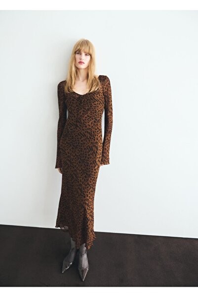 MANGO Woman Uzun kollu leopar desenli elbise