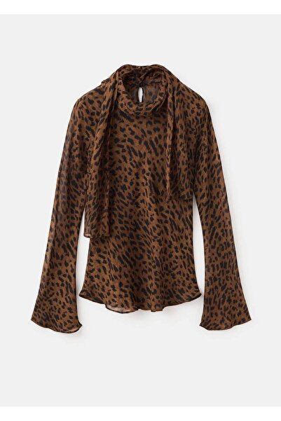MANGO Woman Leopar desenli fularlı bluz