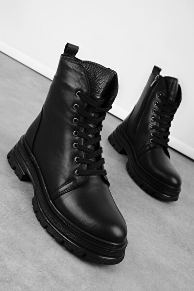 Lal Shoes & Bags Avrıl Kadın Hakiki Deri Bağcık Detaylı Fermuarlı Postal-siyah