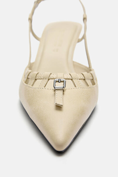 Pull & Bear Bant detaylı topuklu ayakkabı