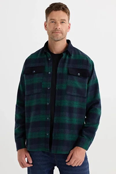 Tudors Men's Relax Fit Relaxed Fit Sports Collar Checkered Double Pocket Flap Winter Shirt