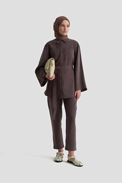 Armine Women's Belted Linen Suit 25Kd1104 Bitter Brown - Stylish and Modern Hijab Combination