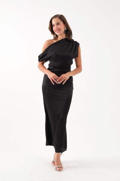 Lafaba Kadın Siyah Degaje Yaka Desenli Midi Elbise