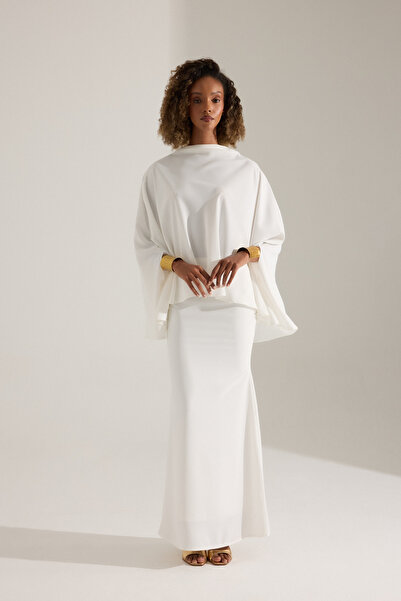 BETTY & SAM AGUST BEYAZ BLUZ VE ETEK