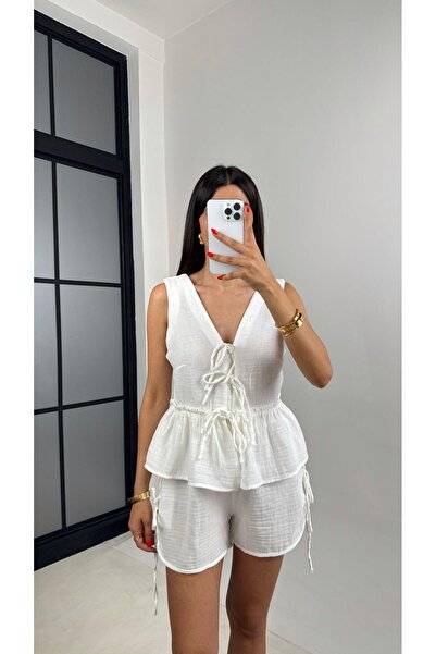 Gaus Beyaz Önden Bağlamalı Yelek Beli Lastikli Cepli Şort İkili Müslin Takım ...