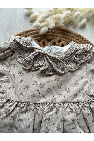 miomini Fukukum Baby Naturel Yakalı Eteği Tül Detaylı Kız Bebek Elbise Kahverengi