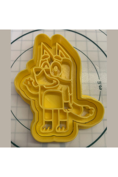 Mizaku Bluey Themed Cookie Mold and Cutter