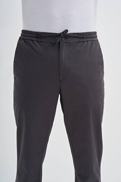 Cazador Jogger Fit Men's Trousers