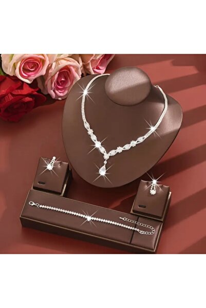 stainless steell VİP simli gümüş yapay elmas işlemeli 4 parça set