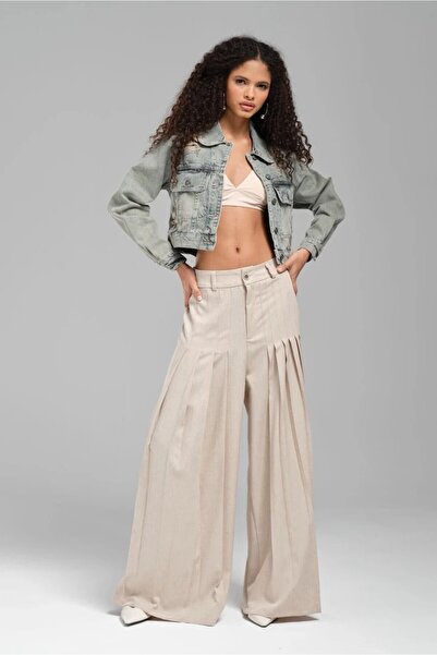 tw3 Women's Ripped Detailed Gluing Stone Design Denim Jacket