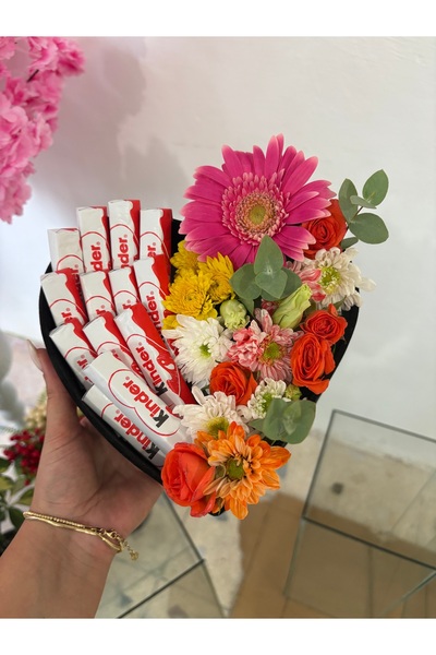 Rosebox Çikolata çiçek buketi