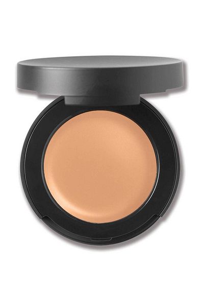 BareMinerals correcting Concealer broadspectrum spf20-Tan 02