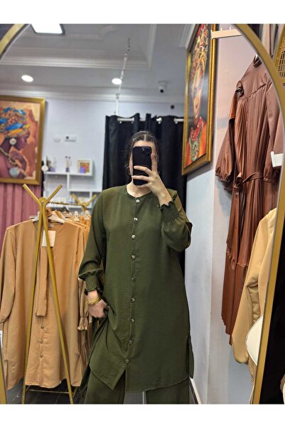 Butik Metal Düğmeli Takım İthal Ayrobin Kollar Gipeli