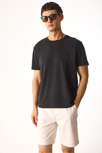 VENA Ken Crew Neck Regular Fit Soft Textured T-Shirt(Cupro)