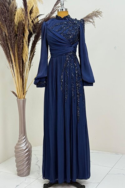 Esilanur Rengin Tesettür Abiye Lacivert