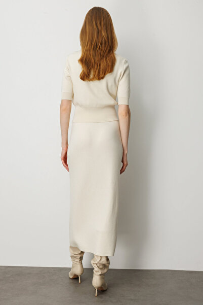 ON Μίντι πλεκτή φούστα με διακοσμητικά κουμπιά