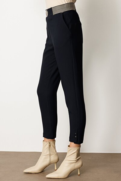 Mi Pret a Porter Mi Beli Lastikli Krep Kumaş Çıtçıtlı Paça Pantolon