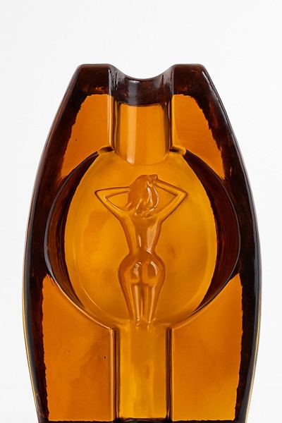 Jenisa El Yapımı Amber Cam Puro Küllüğü – Kadın Figürlü Zarif Tasarım Küllük