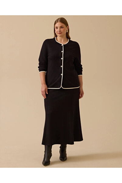 Gala-Xi Plus Size Buttoned Cardigan with Piping Detail