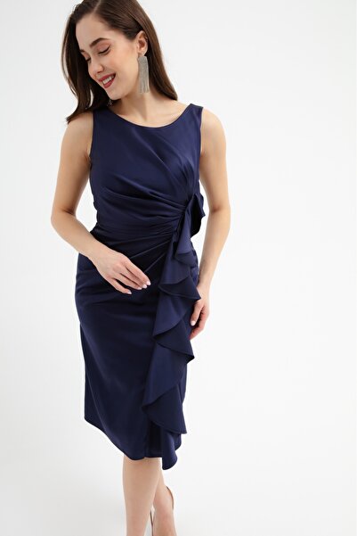 meksila kadın yuvarlak yakalı arkası v dekolteli kalem form saten düğün davet abiye