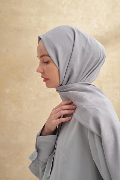 ARMANDA Bamboo Baroque Pattern Shal - Silver