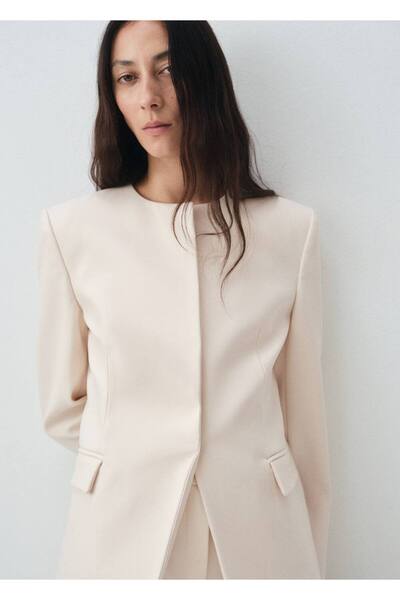 MANGO Woman Dar kesim blazer ceket