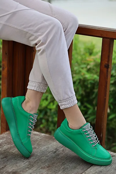 Madam Tarz Dragors Stone Tied Sneakers