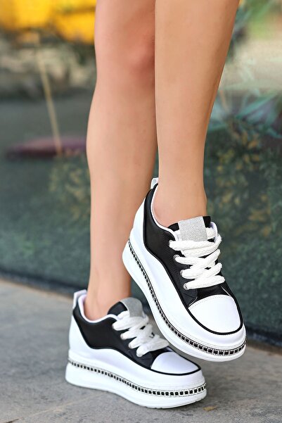 Madam Tarz Rodel Padded Sole Lace-Up Sports