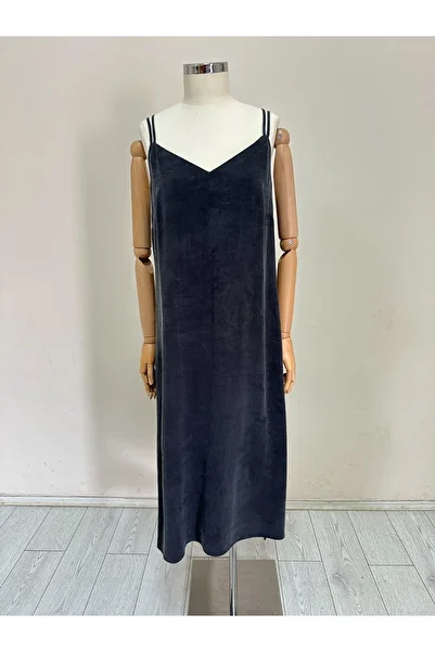 feminen Kupra Dress Black