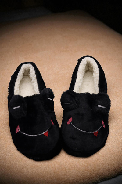 HFKY Women's Frog Model Panduf. Non-Slip Slippers with Furry Insoles.