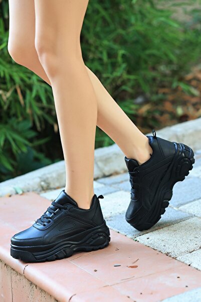 Madam Tarz Peri Tabanlı Spor