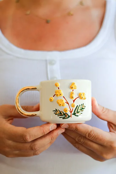 Özce Art Ceramic Atelier Handmade Mug with Mimosa Pattern and 24K Gold Detail