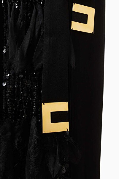 Elisabetta Franchi Şık İpek Kaftan Elbise Dantel İşlemeli Uzun Kollu ve Metal Kemerli Tasarım